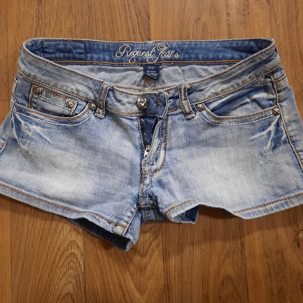 Sz 27 Request jean shorts